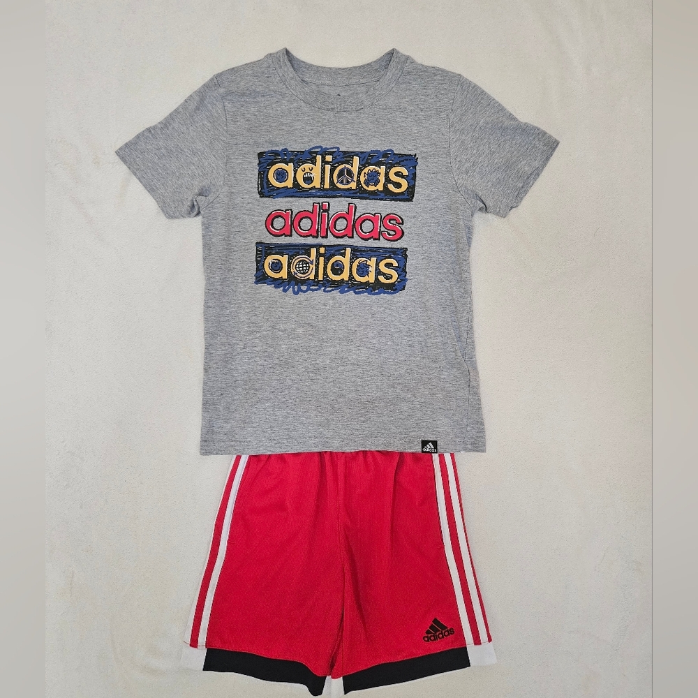 Adidas Boys Tshirt & Shorts Size S(8), Excellent Condition!